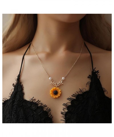 Sunflower Pearl Pendant Necklace Gold Silver Plated Handmade Sweet Summer Resin Daisy Flower with Leaf Faux Pearl Chain Neckl...