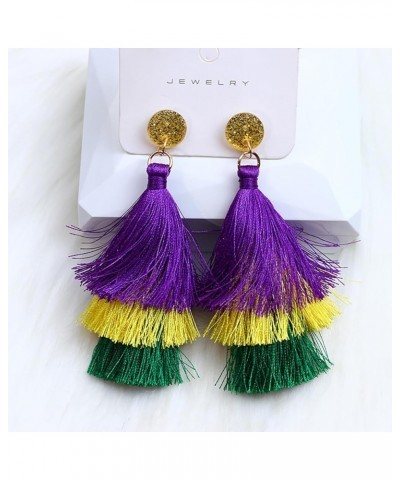 Mardi Gras Earrings for Women Bohemia Crown Mask Woven Tassel Earrings Acrylic Owl Dangle Earrings Carnival Theme Beads Croco...